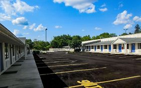 Rodeway Inn Altoona Orchard Plaza